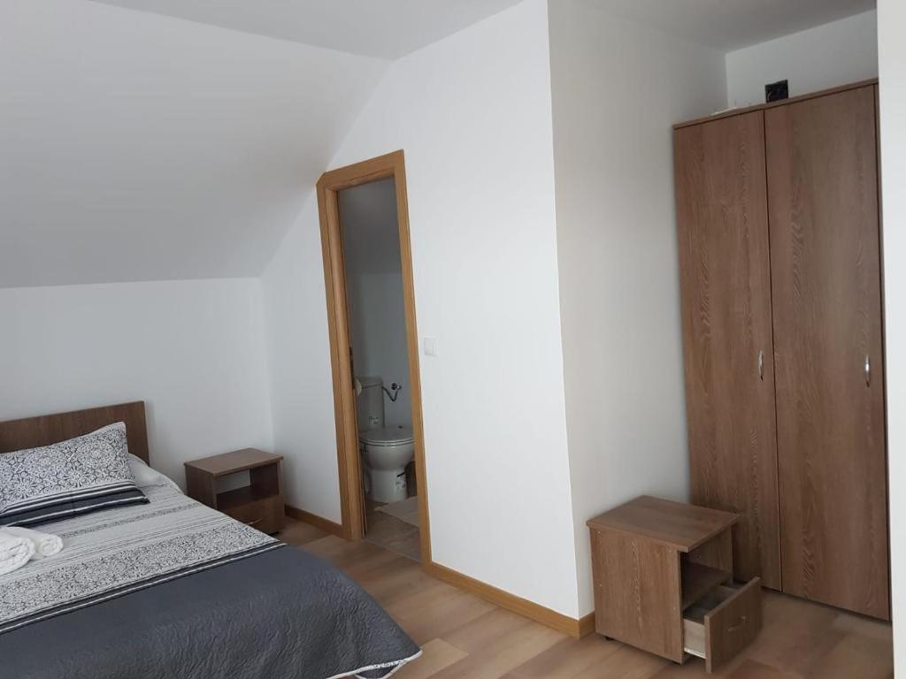 Casa Magnolia Pensionat Beclean  Exteriör bild